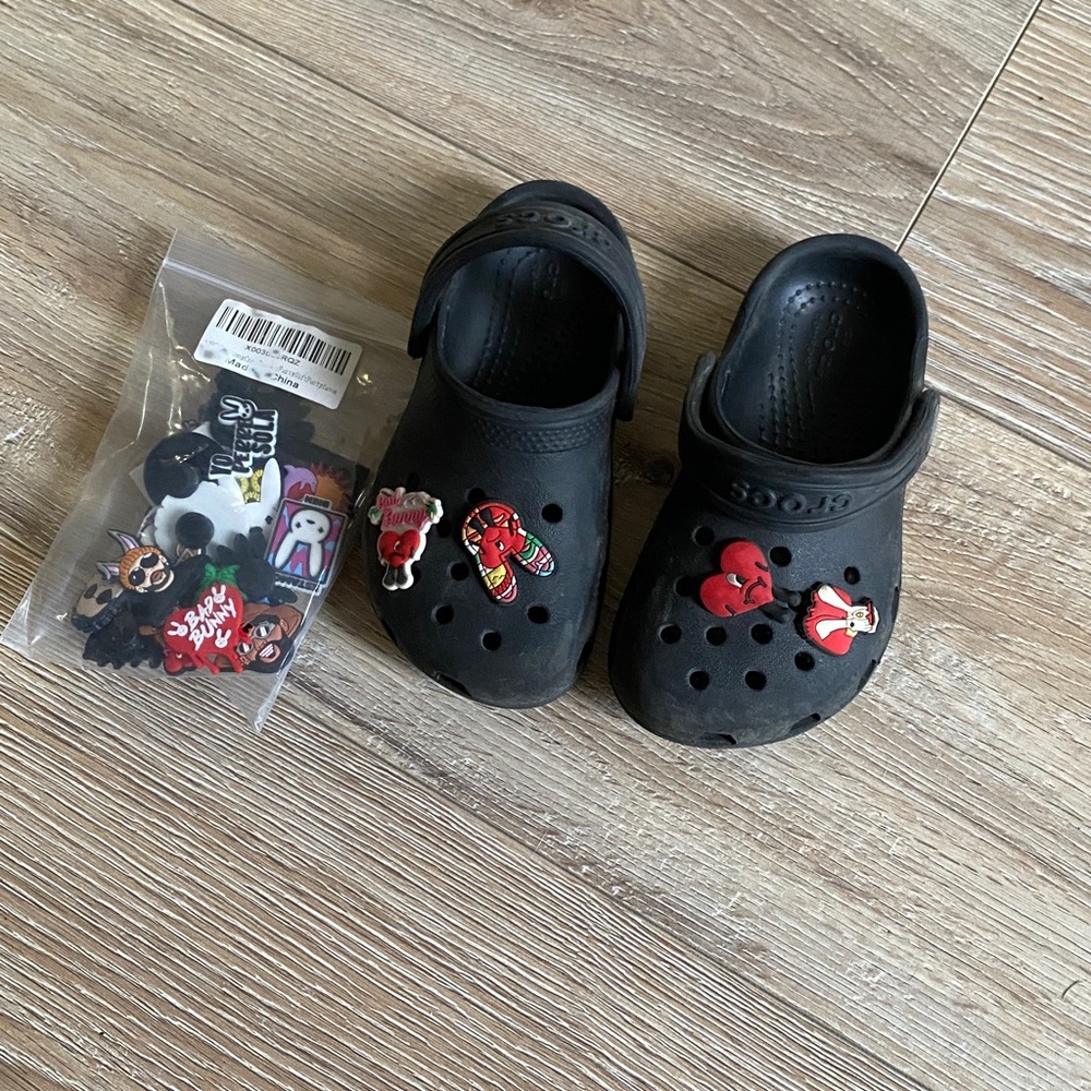 CROCS Black Clogs with Colorful Charms